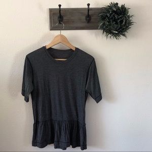 Lululemon black flouncy peplum top 8